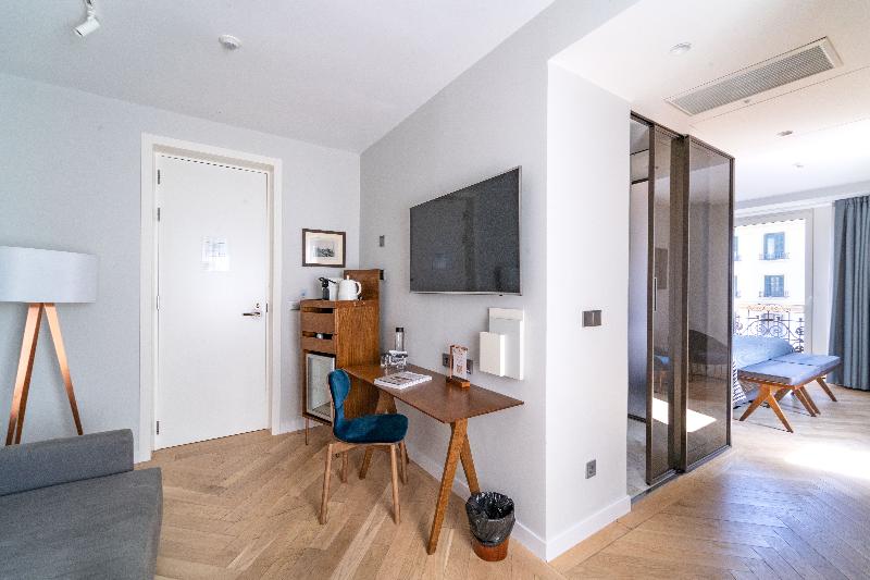 Lasala Plaza Hotel - Adults Only - Oda