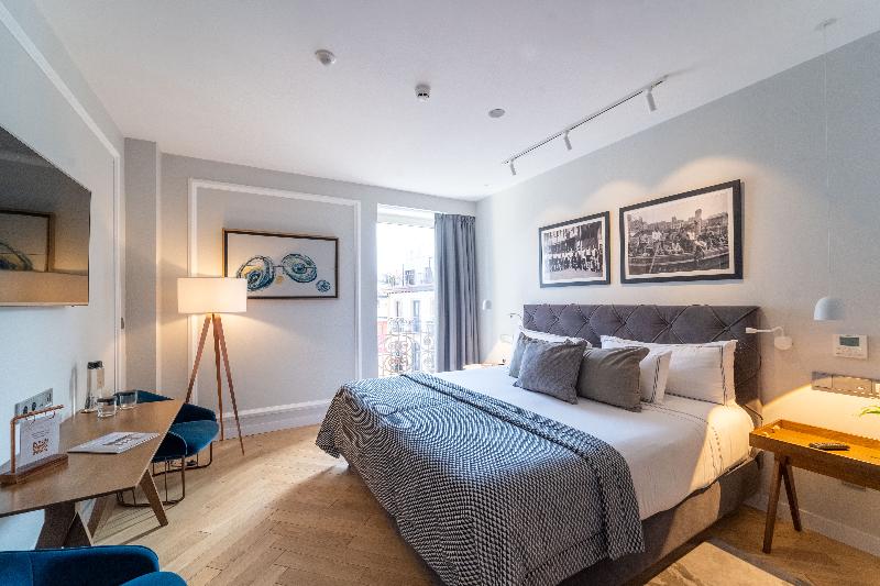 Lasala Plaza Hotel - Adults Only - Oda