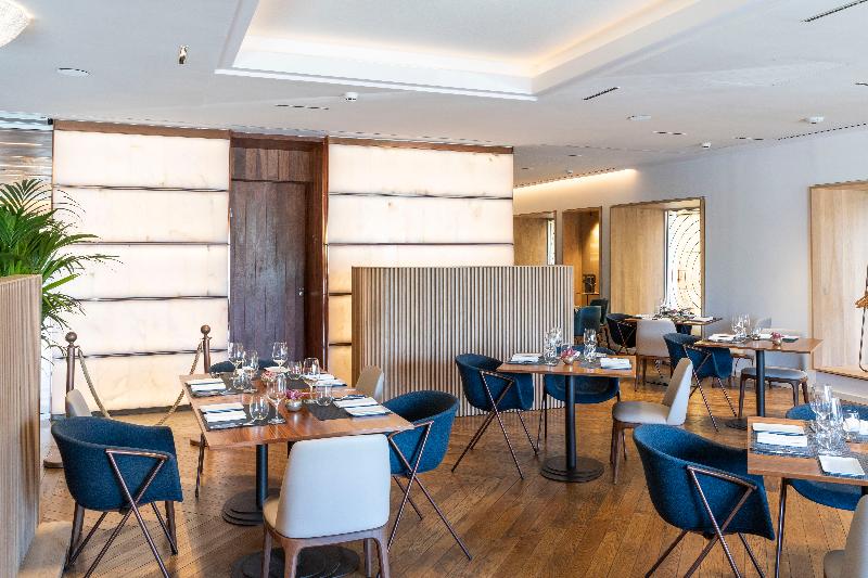 Lasala Plaza Hotel - Adults Only - Restoran