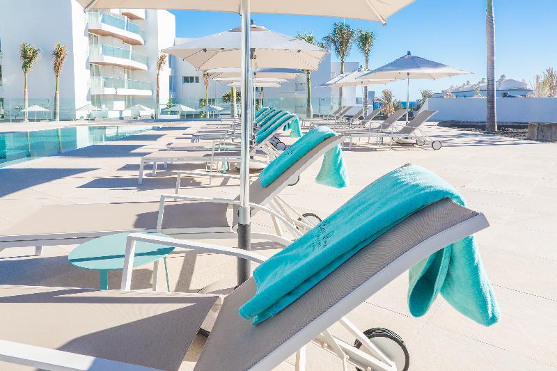 Hotel Lava Beach - Havuz