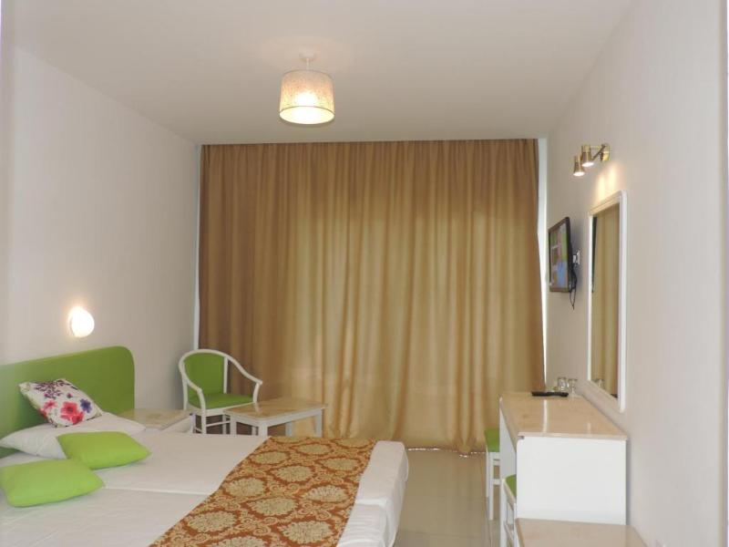 Corfu Hotel - Oda