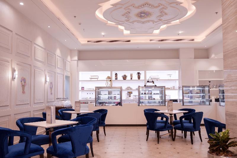 Warwick Al Khobar Hotel - Lobi