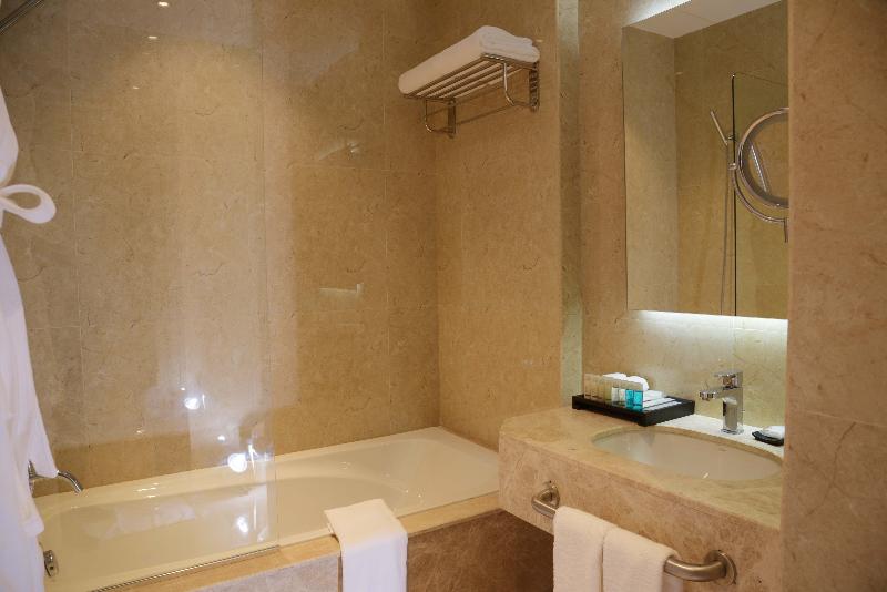 Warwick Al Khobar Hotel - Oda