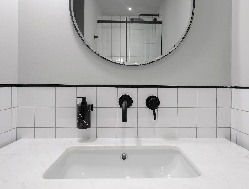 The Modernist - Oda
