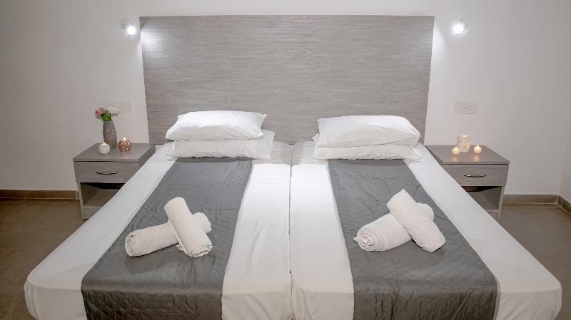 Windmills Hotel Apts - Oda