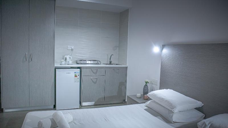 Windmills Hotel Apts - Oda