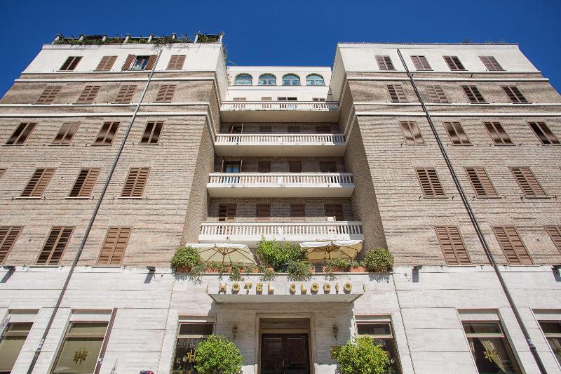 Clodio - Genel