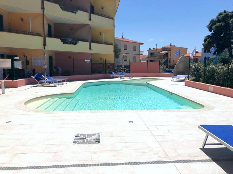Residence I Mirti Bianchi - Havuz