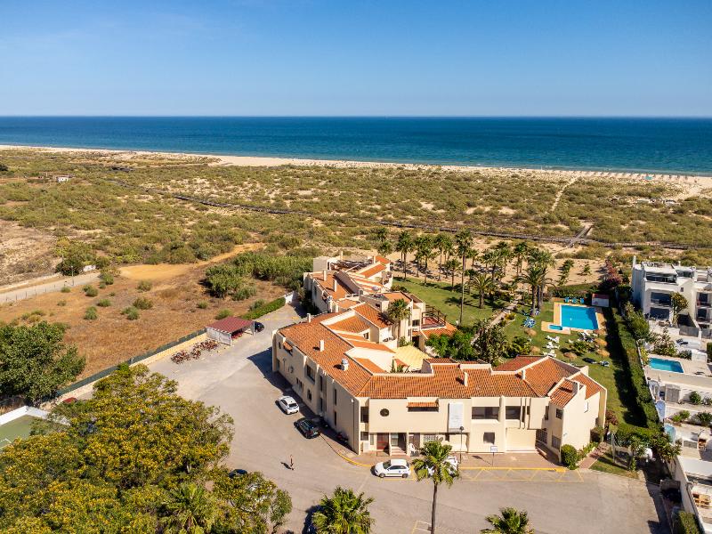 Praia da Lota Resort - Genel
