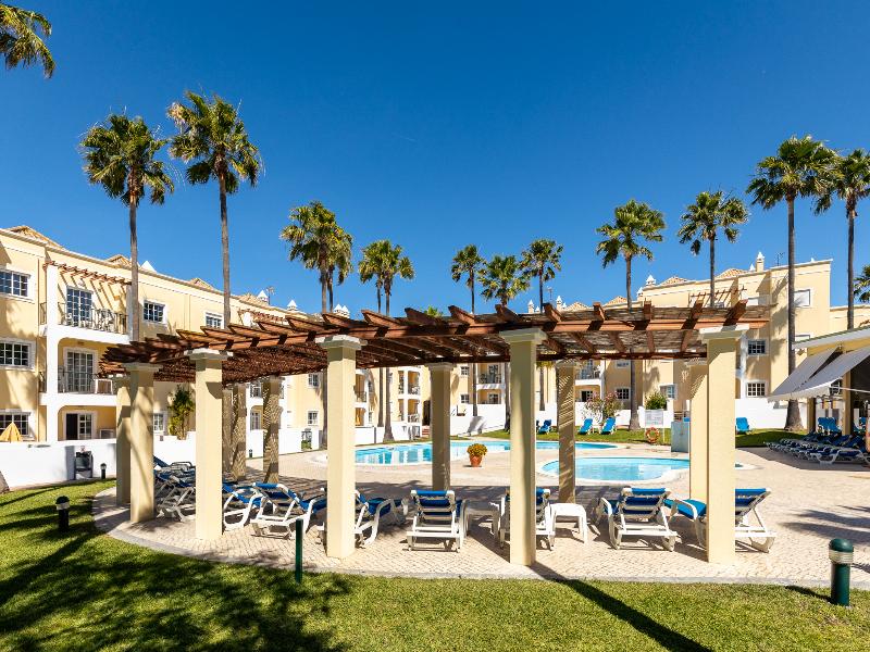 Praia da Lota Resort - Genel