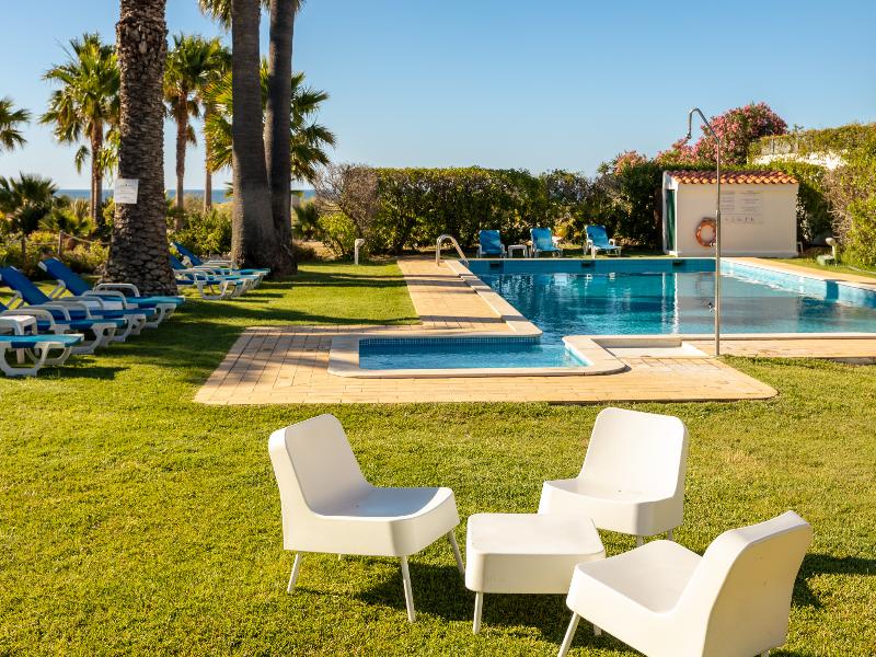 Praia da Lota Resort - Genel