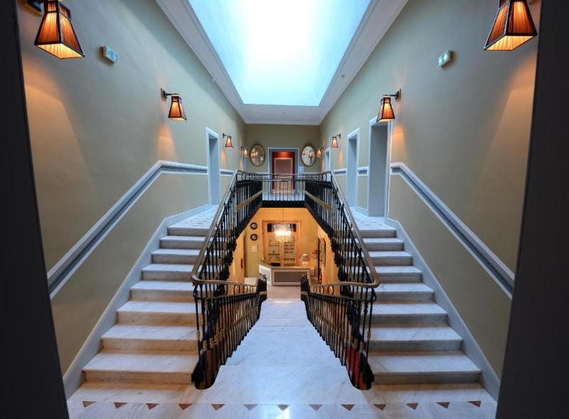 Grand Hotel HENRI - Lobi