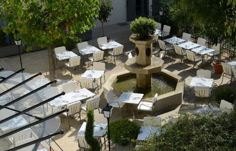 Grand Hotel HENRI - Teras
