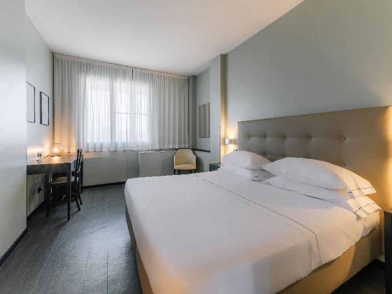 Smart Hotel King - Oda