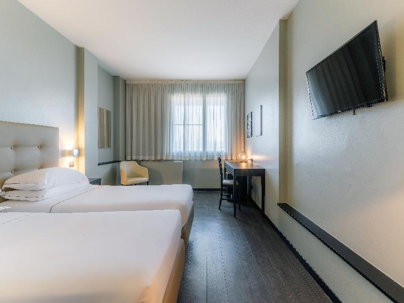 Smart Hotel King - Oda