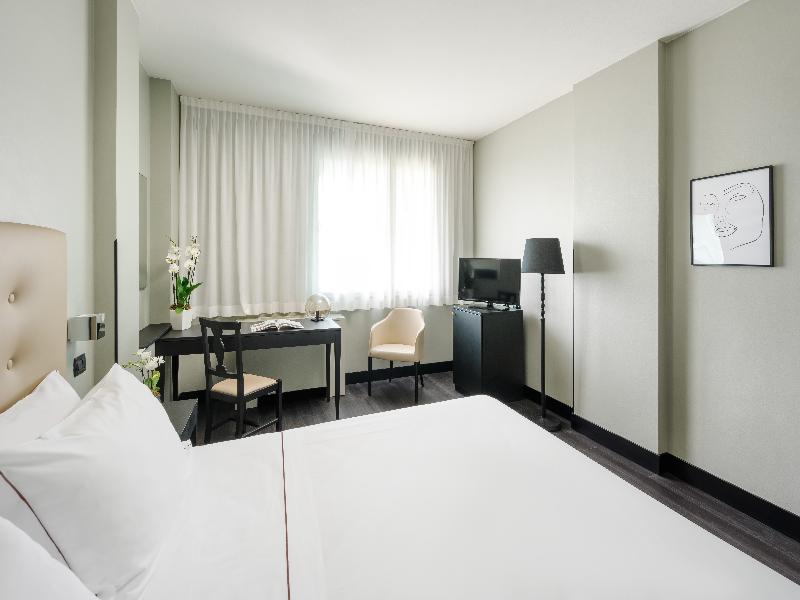 Smart Hotel King - Oda