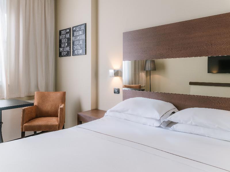 Smart Hotel King - Oda