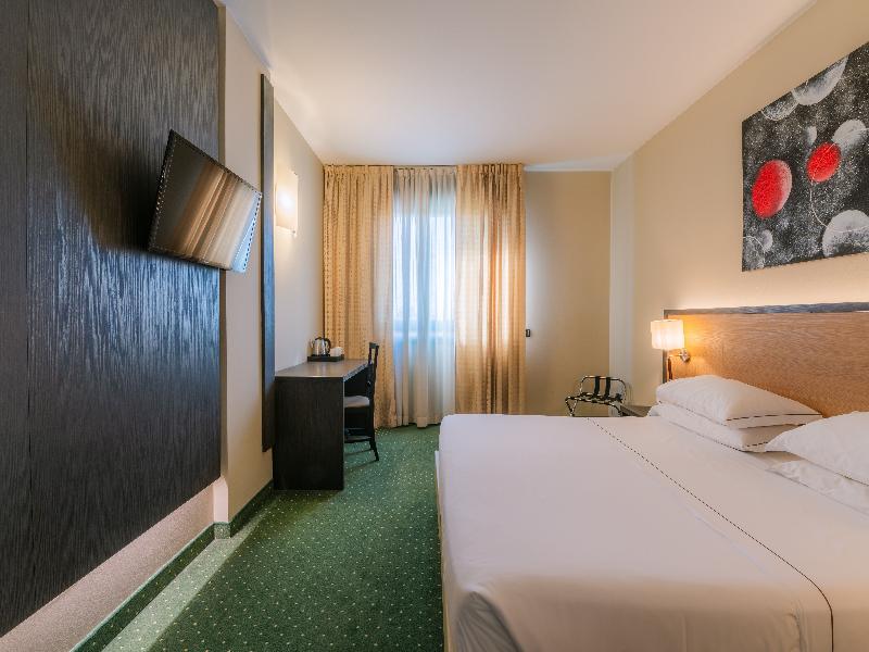 Smart Hotel King - Oda