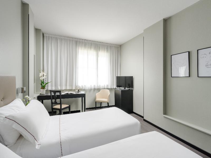 Smart Hotel King - Oda