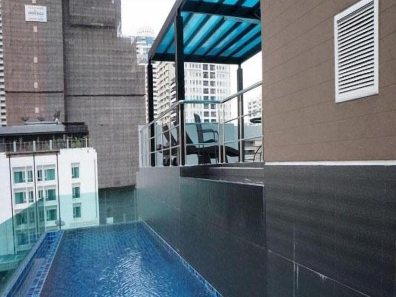Avatar residence Sukhumvit 7 - Havuz