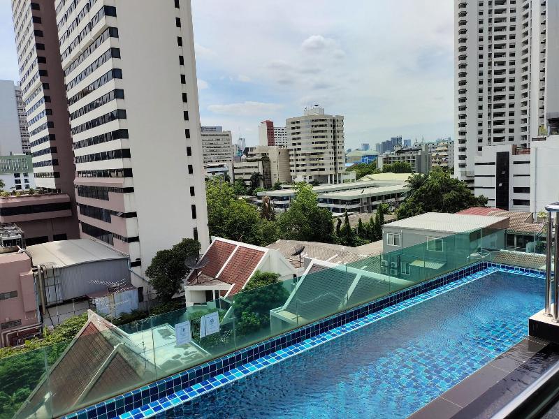 Avatar residence Sukhumvit 7 - Havuz