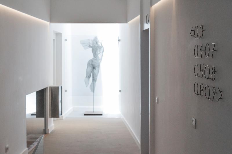 Suites 1478 - Lobi