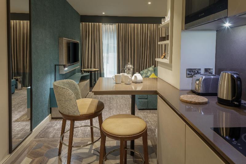 Staybridge Suites London - Heathrow Bath Road - Oda