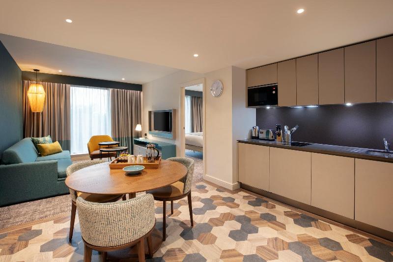 Staybridge Suites London - Heathrow Bath Road - Oda