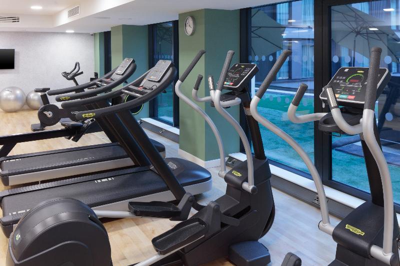 Holiday Inn London - Heathrow Bath Road - Aktivite