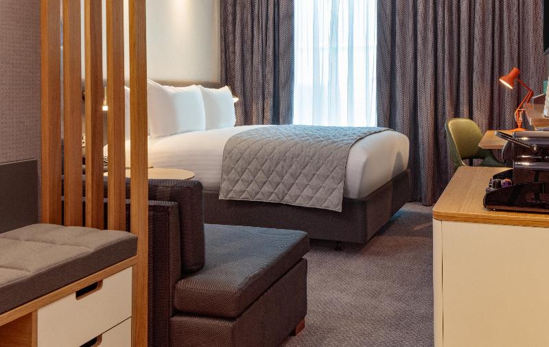 Holiday Inn London - Heathrow Bath Road - Oda