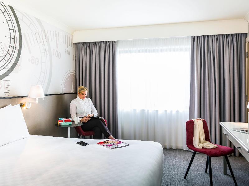 Mercure Dartford Brands Hatch Hotel & Spa - Oda