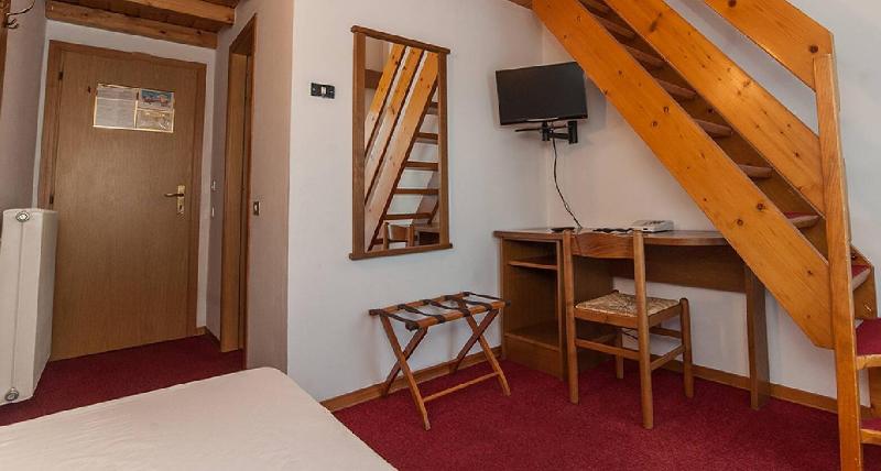 Hotel Ferrari - Oda
