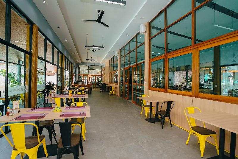 Rawayana West Villas & Kids Park - Restoran