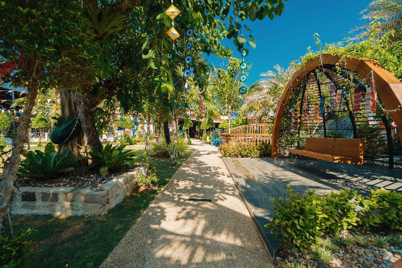 Rawayana West Villas & Kids Park - Teras