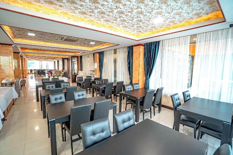 Blue Sky Residence Airport - Restoran
