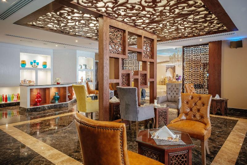Crystal Plaza Al Majaz Ex Tulip inn al Khan Hotel - Restoran