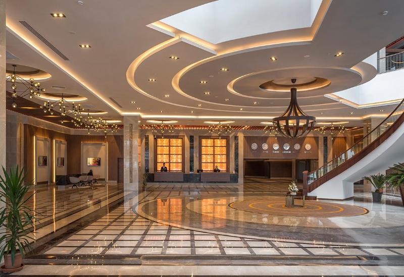 Ramada Plaza By Wyndham Rize - Lobi