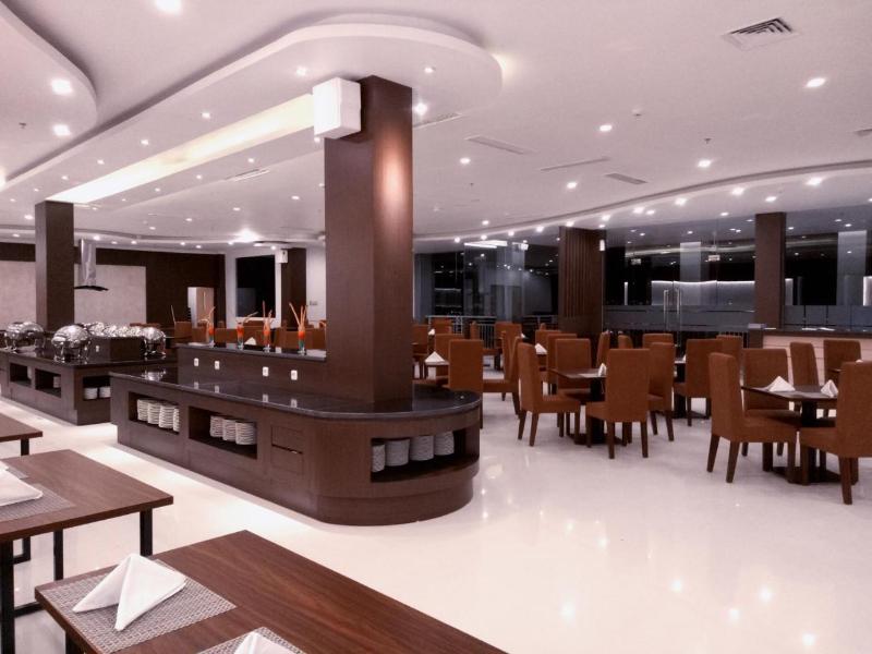 Hotel Santika Luwuk - Restoran