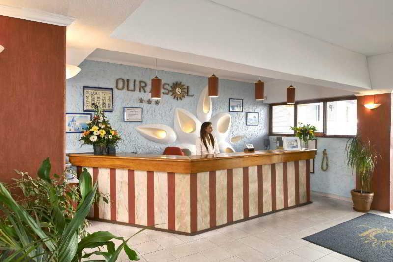 Cheerfulway Ouravista - Lobi