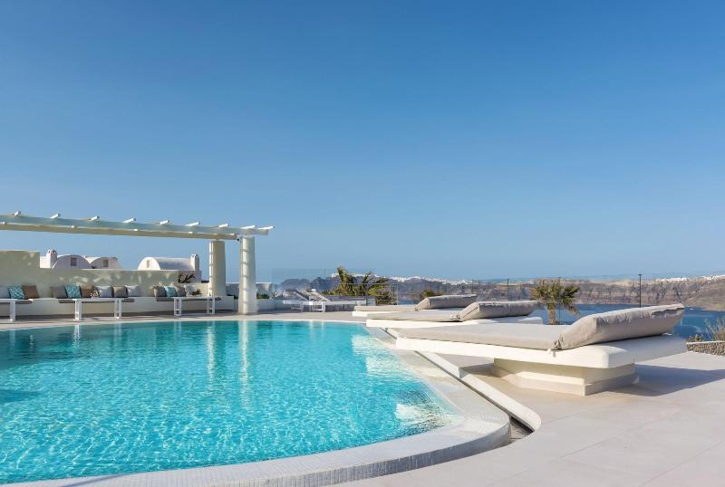 Elements of Caldera Suites - Aktivite
