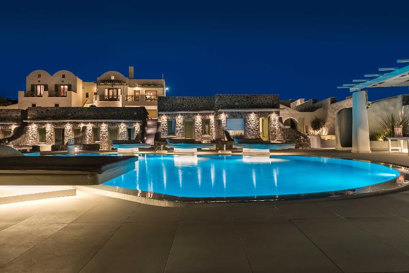 Elements of Caldera Suites - Genel