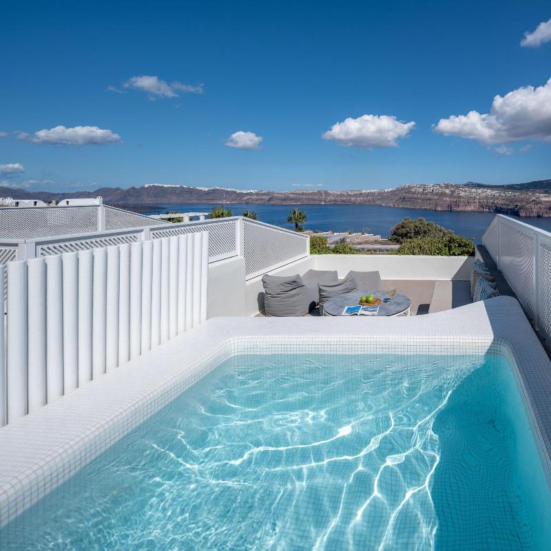 Elements of Caldera Suites - Oda