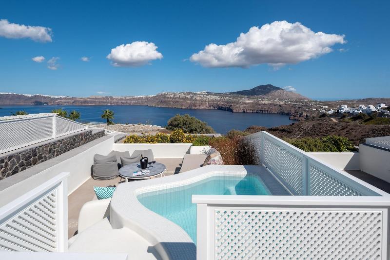 Elements of Caldera Suites - Oda