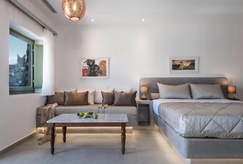 Elements of Caldera Suites - Oda