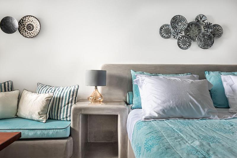 Elements of Caldera Suites - Oda