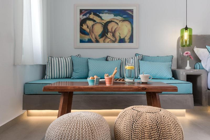 Elements of Caldera Suites - Oda