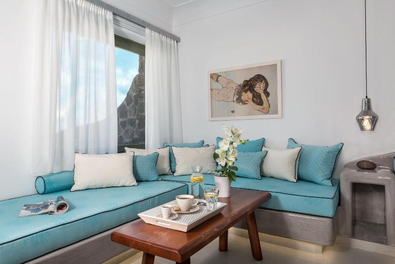 Elements of Caldera Suites - Oda
