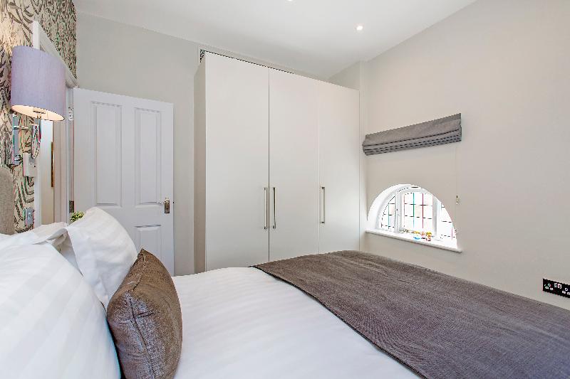 Chesham Court - Oda