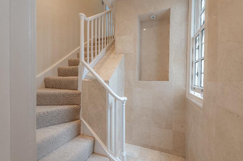 Chesham Court - Oda