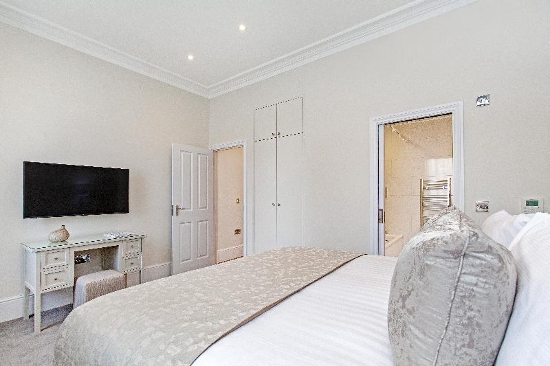 Chesham Court - Oda